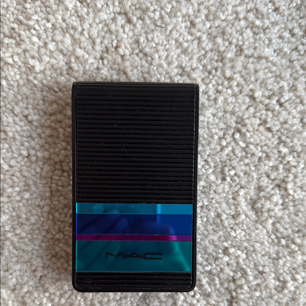 MAC Black and Blue Compact